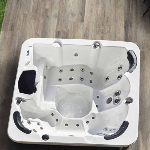 Minipiscina, il benessere in giardino