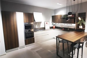 Cucina con penisola Febal Casa Charme