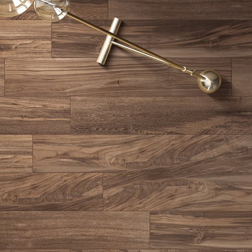 Come sfruttare le tonalità calde del gres porcellanato