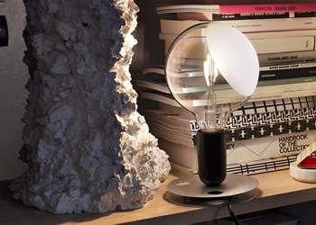 Illuminazione, come scegliere la miglior lampada da tavolo