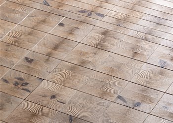 Trafic di Listone Giordano: il parquet ispirato alle citt&#224; storiche