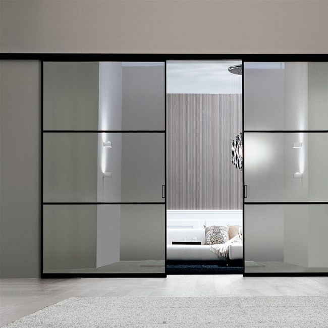 Porte interne a vetri: soluzioni di design per la casa chic