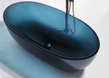 Reflex di Antonio Lupi, la vasca da bagno che non passa inosservata