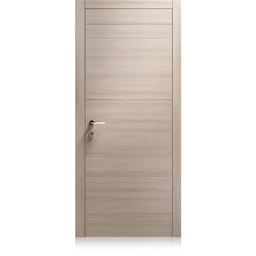 Tratto, la porta in laminato Ferrero Legno per spazi al top